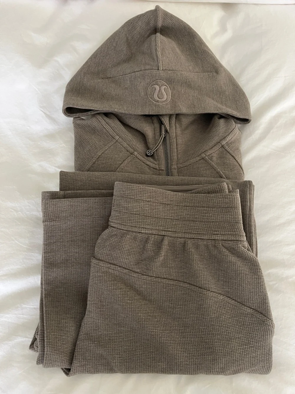 lululemon athletica Gray Zip Hoodie & Joggers Set - Picture 16 of 16